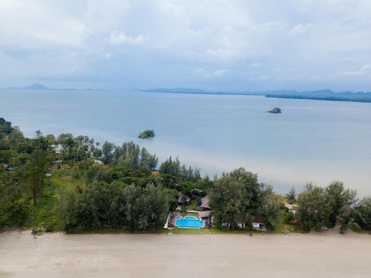 Twin Bay Resort Koh Lanta Exterior photo