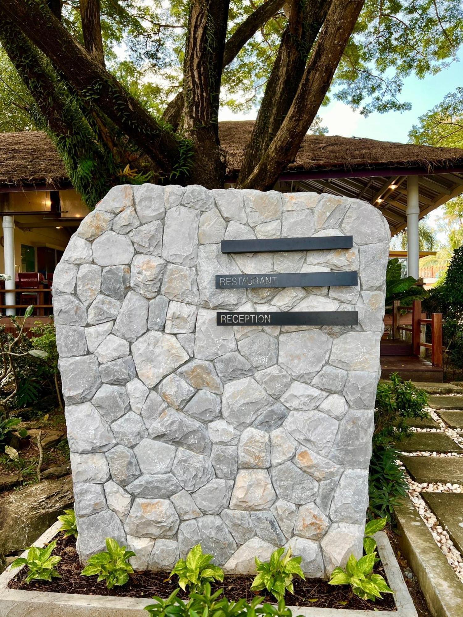 Twin Bay Resort Koh Lanta Exterior photo